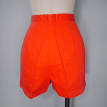 Load image into Gallery viewer, 60s LONDONUS RED MINI SANFORISED COTTON SHORTS - 25&quot;