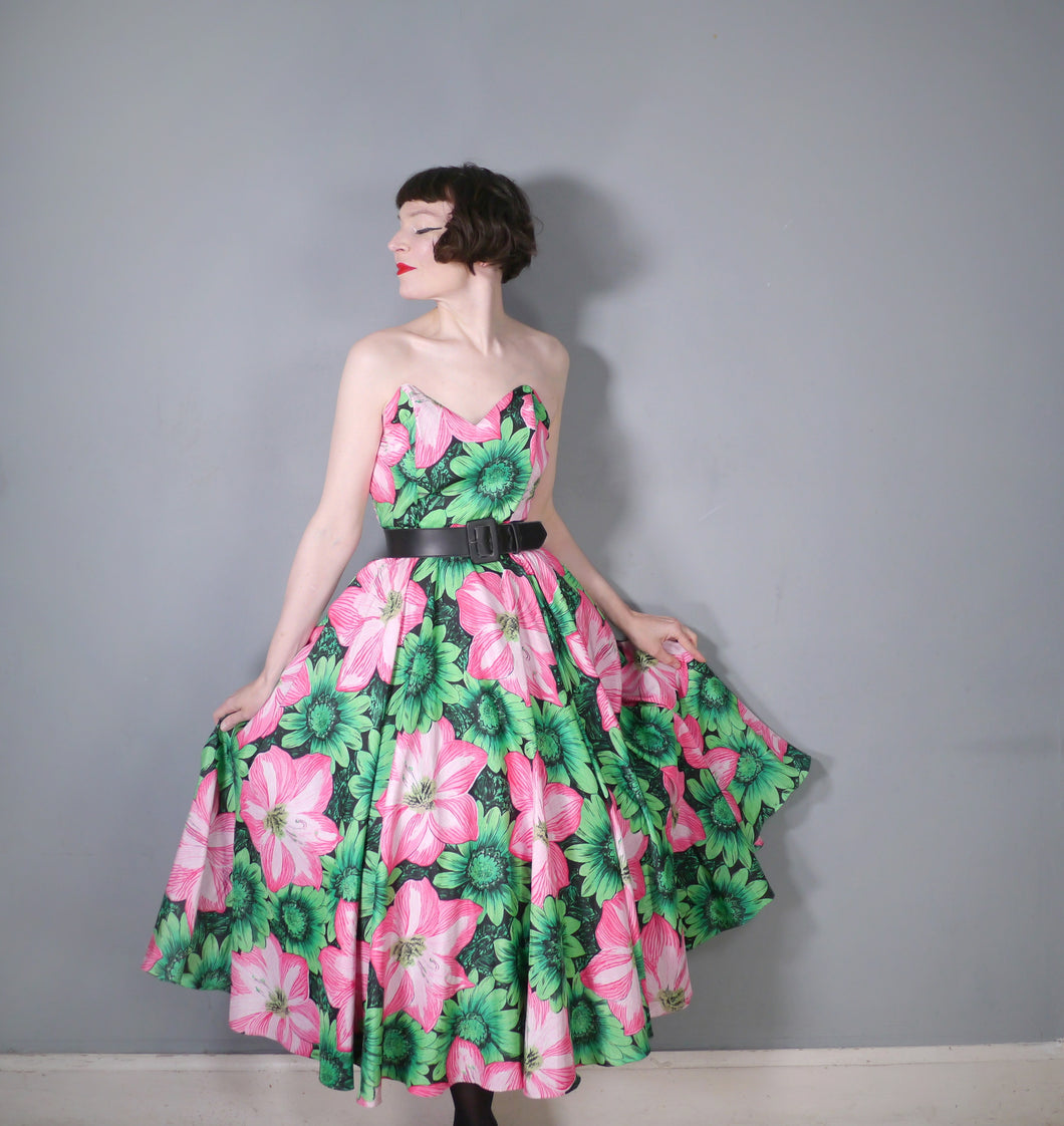 80s BOLD HUGE GREEN AND PINK FLORAL STRAPLESS FULL SKIRTED DRESS - M