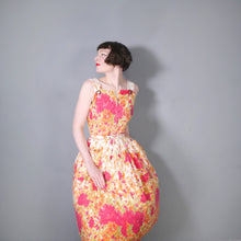 Load image into Gallery viewer, ORANGE AND RED FLORAL 50s 60s FULL SKIRTED SUN DRESS WITH BELT - M