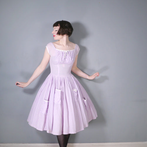 50s LILAC AND WHITE GINGHAM CHECK SUN DRESS WITH POCKETS - S
