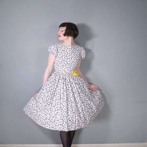 50s CUTWORK FLORAL LACE PRINT FULL SKIRTED PARTY DRESS - XS