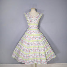 Load image into Gallery viewer, 50s PALE GREEN ROSE BAND PRINT COTTON DAY DRESS - XS-S