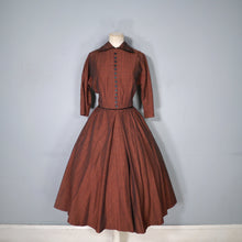 Load image into Gallery viewer, 50s BROWN MARTHA MANNING &quot;MISSES&quot; GOVERNESS STYLE DRESS - S