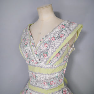 50s PALE GREEN ROSE BAND PRINT COTTON DAY DRESS - XS-S