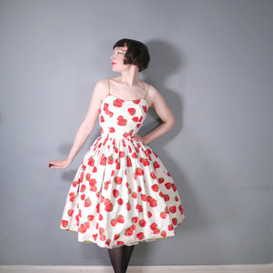 50s REVERSIBLE STRAWBERRY PRINT AND SOLID GREEN SUN DRESS - XS