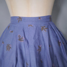 Load image into Gallery viewer, 70s 80s HANDMADE ROCOCO PIERROT NOVELTY PRINT BORDER SKIRT - 25.5&quot;