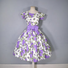 Load image into Gallery viewer, 50s CALIFORNIA COTTONS PURPLE ROSE PRINT PARTY BOW DRESS - XS / PETITE