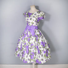 Load image into Gallery viewer, 50s CALIFORNIA COTTONS PURPLE ROSE PRINT PARTY BOW DRESS - XS / PETITE