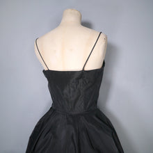 Load image into Gallery viewer, 50s STRAPPY TAFFETA EVENING DRESS WITH VELVET FLOCKING AND 3D FLOWERS - XS