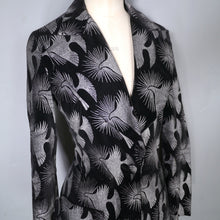 Load image into Gallery viewer, BUS STOP VELVETY BLACK AND SILVER DOVE PATTERN FITTED JACKET - S