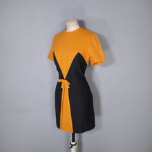 Load image into Gallery viewer, 60s BLACK AND ORANGE COLOURBLOCK SHIFT DRESS - M