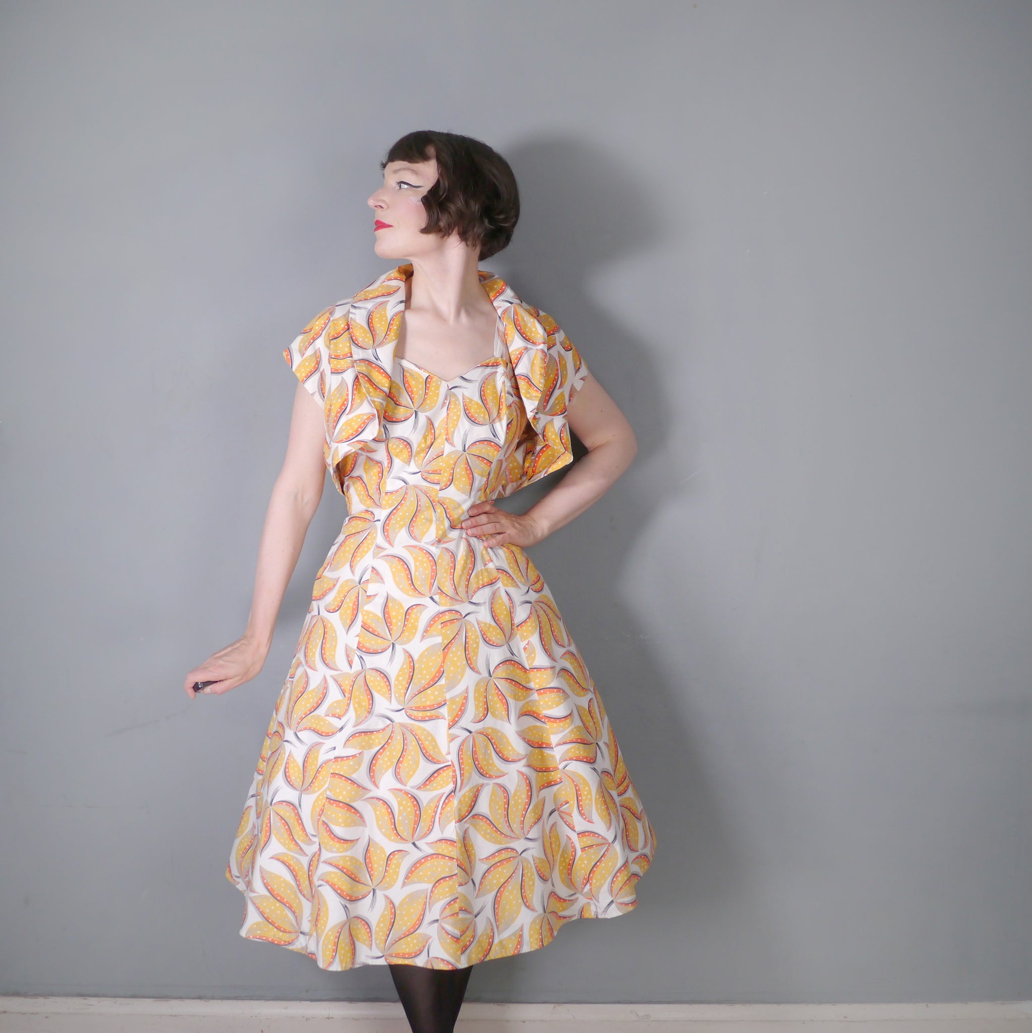 40s 50s YELLOW LEAF PRINT FIT AND FLARE DRESS AND BOLERO - L / volup Sartorial Matters 40s 50s YELLOW LEAF PRINT FIT AND FLARE DRESS AND BOLERO - L / volup Sartorial Matters