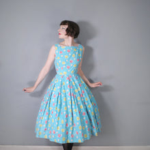 Load image into Gallery viewer, 50s TURQUOISE COTTON DAY DRESS WITH BRIGHT YELLOW AND RED PRINT - S