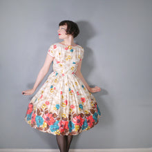 Load image into Gallery viewer, 50s DUPREZ COLOURFUL BORDER FLORAL FULL SKIRTED DRESS - XS