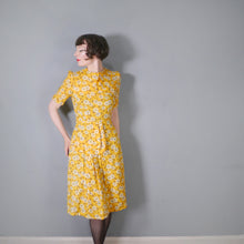 Load image into Gallery viewer, 40s YELLOW FLORAL PRINT SOFT RAYON TEA DRESS - S-M