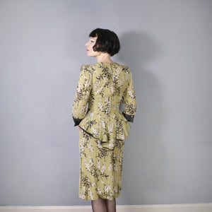 40s OLIVE GREEN FLORAL PEPLUM STRONG SHOULDERED SILKY RAYON TEA DRESS - XS