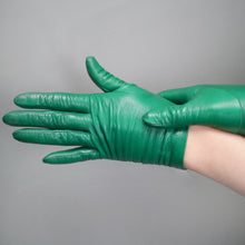 Load image into Gallery viewer, DEEP EMERALD SOFT SUPPLE GREEN LEATHER GLOVES - 6