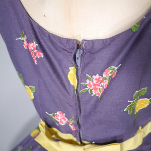 50s ALICE EDWARDS "ITALIANS" DARK GREY BORDER FLORAL BOUQUET PRINT DRESS - M