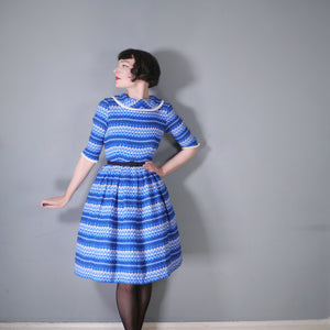 50s 60s BLUE PATTERNED FLANNEL DRESS WITH FULL SKIRT AND COWL COLLAR - S