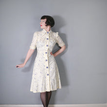 Load image into Gallery viewer, 70s NOVELTY PIXILATED DANCING MUSIC PRINT BUTTON THROUGH DRESS - M
