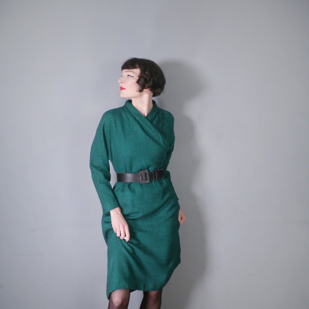 60s EMERALD GREEN WOOL DRESS WITH WRAP BODICE - M