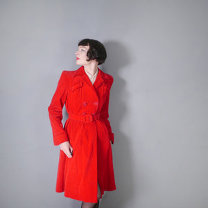 40s BRIGHT RED CORDUROY CORD AUTUMN COAT WITH BELT - M