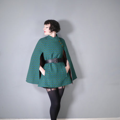 70s RESETA DEEP GREEN PATTERENED WELSH WOOL TAPESTRY CAPE COAT - XS-S