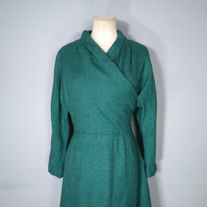 60s EMERALD GREEN WOOL DRESS WITH WRAP BODICE - M