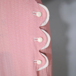 40s SOFT BALLET PINK TEA DRESS WITH SCALLOP AND BUTTON DETAIL - L / volup