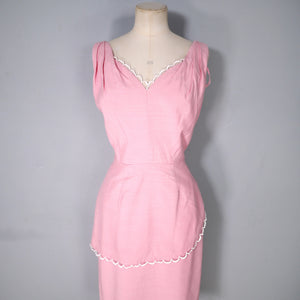 50s 60s CLARALURA BALLET PINK TIERED WIGGLE DRESS WITH SCALLOP TRIMS - S