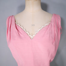 Load image into Gallery viewer, 50s 60s CLARALURA BALLET PINK TIERED WIGGLE DRESS WITH SCALLOP TRIMS - S