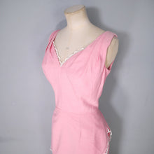 Load image into Gallery viewer, 50s 60s CLARALURA BALLET PINK TIERED WIGGLE DRESS WITH SCALLOP TRIMS - S