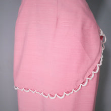 Load image into Gallery viewer, 50s 60s CLARALURA BALLET PINK TIERED WIGGLE DRESS WITH SCALLOP TRIMS - S