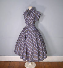 Load image into Gallery viewer, 50s GREY YELLOW AND BLACK CHEVRON STRIPE TIE NECK DRESS - M-L (tall fit)