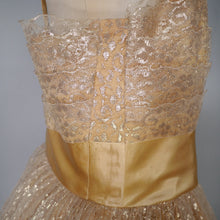 Load image into Gallery viewer, 50s 60s &quot;BLANES&quot; GOLD METALLIC LACE STRAPPY PARTY / COCKTAIL DRESS - L / volup