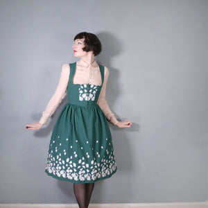 70s GREEN AND WHITE FLORAL EMBROIDERED DIRNDL DRESS - S