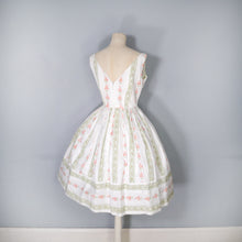 Load image into Gallery viewer, 60s KITTY COPELAND SMALL FLOWER BOUQUET PRINT COTTON DAY DRESS - S-M (petite fit)