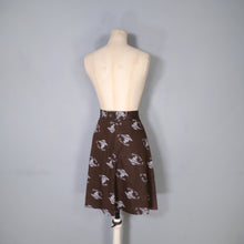 Load image into Gallery viewer, 70s BROWN WHITE PONTE KNIT NOVELTY LADY PATTERN SKIRT - 25.5&quot;