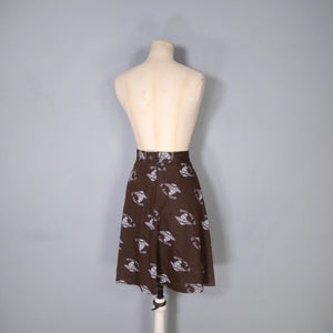 70s BROWN WHITE PONTE KNIT NOVELTY LADY PATTERN SKIRT - 25.5"