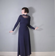 Load image into Gallery viewer, 40s NAVY CREPE EVENING MAXI DRESS WITH EMBELLISHED MESH NECKLINE - M