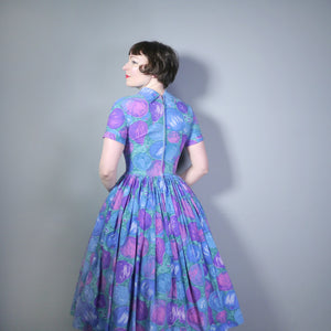 50s PAINTERLY NOVELTY FRUIT PRINT PURPLE AND BLUE FULL SKIRT DRESS - S