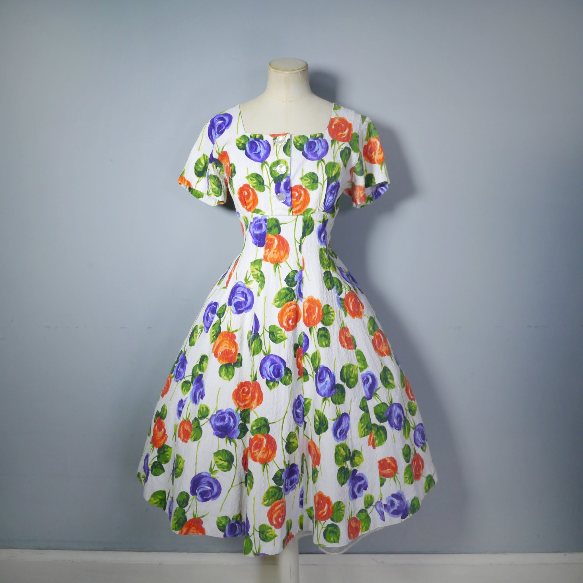 50s and hot sale 60s dresses