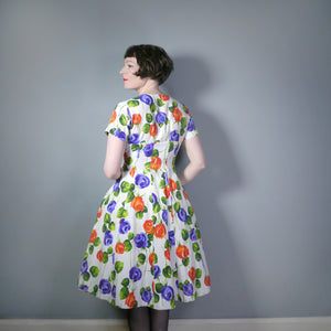 50s 60s PURPLE AND ORANGE FLORAL FIT AND FLARE COTTON DRESS - VOLUP / L
