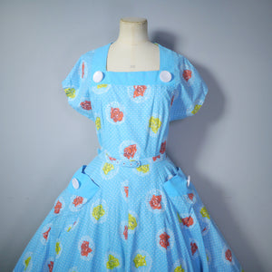 50s TURQUOISE FLORAL COTTON DRESS WITH PINK AND RED ROSE PRINT - VOLUP / L