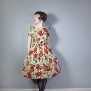 50s GREEN AND RED FLORAL TULIP PRINT DRESS WITH STIFFENED FULL SKIRT - S