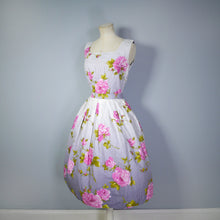 Load image into Gallery viewer, 50s BLUE WHITE GRADIATED POLKA DOT PRINT COTTON DRESS WITH BIG PINK FLOWERS - XS