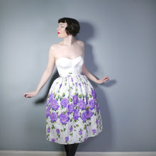 Load image into Gallery viewer, ROMANTIC 50s PURPLE STEMMED ROSE FLORAL BORDER PRINT FULL SKIRT - 24&quot;