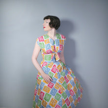 Load image into Gallery viewer, 50s BRIGHT AND COLOURFUL FLORAL COTTON DAY DRESS - S