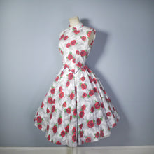 Load image into Gallery viewer, FANTASTIC RED FLORAL 50s COTTON DRESS WITH CIRCLE SKIRT AND COLLAR - M