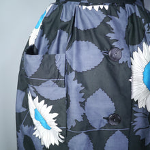 Load image into Gallery viewer, 60s BLACK BUTTON THROUGH DAY DRESS WITH BIG FLORAL PRINT - S